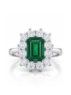 Charmed Aroma Emerald Ring, size 8, 925 Sterling Silver